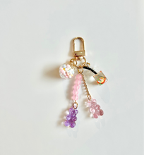 Load image into Gallery viewer, Hanging keychain