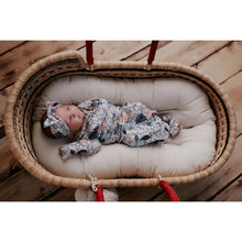 Load image into Gallery viewer, Three Little Tots Knotted Headband
