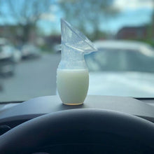 Load image into Gallery viewer, Haakaa Silicone Milk Pump with Flower Stopper for Milk Pump