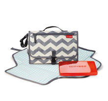 Load image into Gallery viewer, Skip Hop Pronto Changing Station