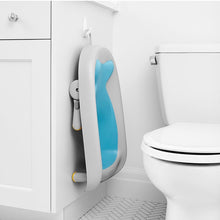 Load image into Gallery viewer, SkipHop - Moby Recline & Rinse Bather