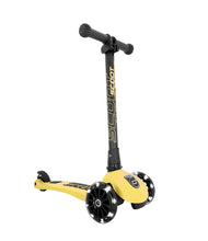 Load image into Gallery viewer, Scoot & Ride - Highwaykick3 - LED ( 3-6 years )