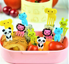 Load image into Gallery viewer, Sandwich Cutter Set for Kids