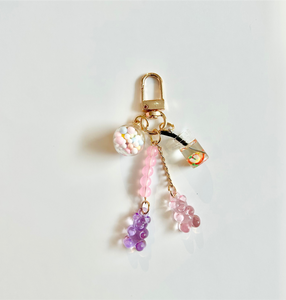 Hanging keychain