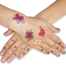 Load image into Gallery viewer, Galt Nail Art 5 Cool Nail Varnishes &amp; Tattoos
