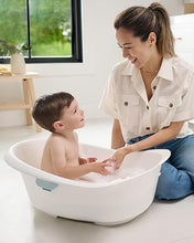 Load image into Gallery viewer, Skip Hop Wave 4in1 Bath Tub + Wave Rinser White

