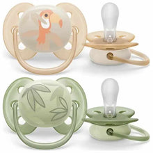 Load image into Gallery viewer, Philips avent ultra soft pacifier 0-6m
