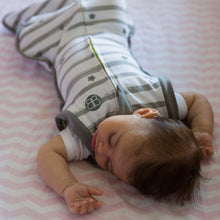 Load image into Gallery viewer, bbluv Sleep convertible 3in1 swaddle
