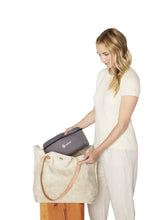 Load image into Gallery viewer, Ergobaby Away Graphite Grey
