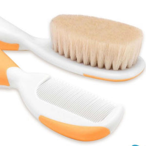 Chicco Baby Brush and Comb in Orange