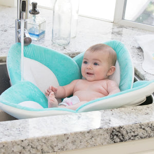 Blooming Baby Bath Lotus Blue, White